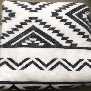 Black and white beach blanket